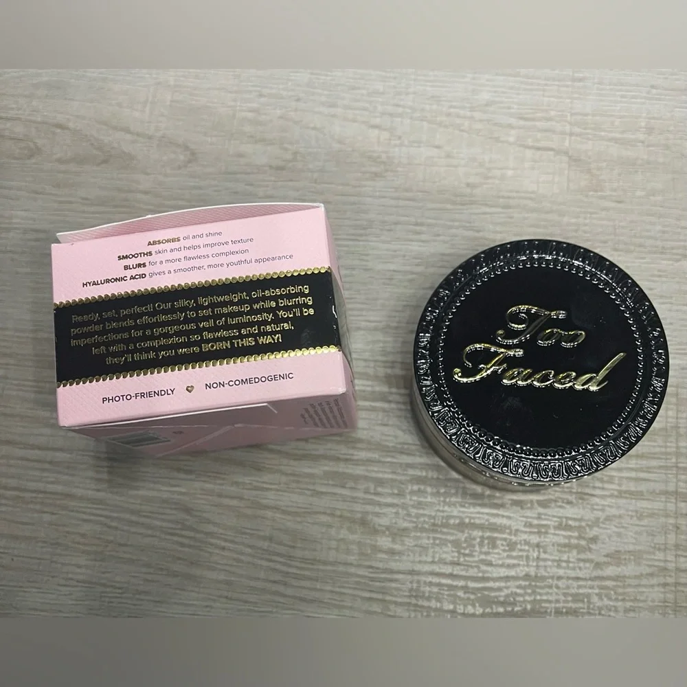 Too Faced Ethereal Setting Powder Translucent - Picture 9 of 9